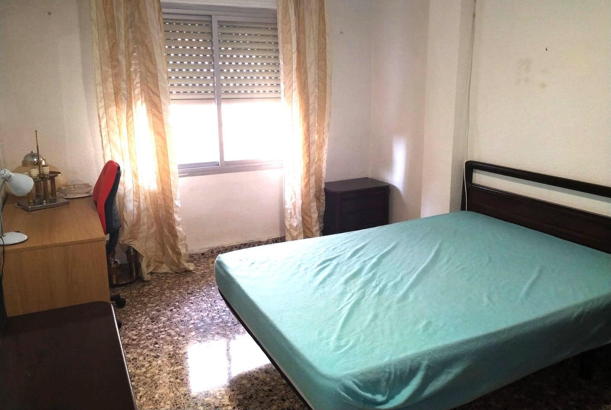 Se vende Apartamento Planta Media de 3 dormitorios en Costa Blanca, Alicante, España