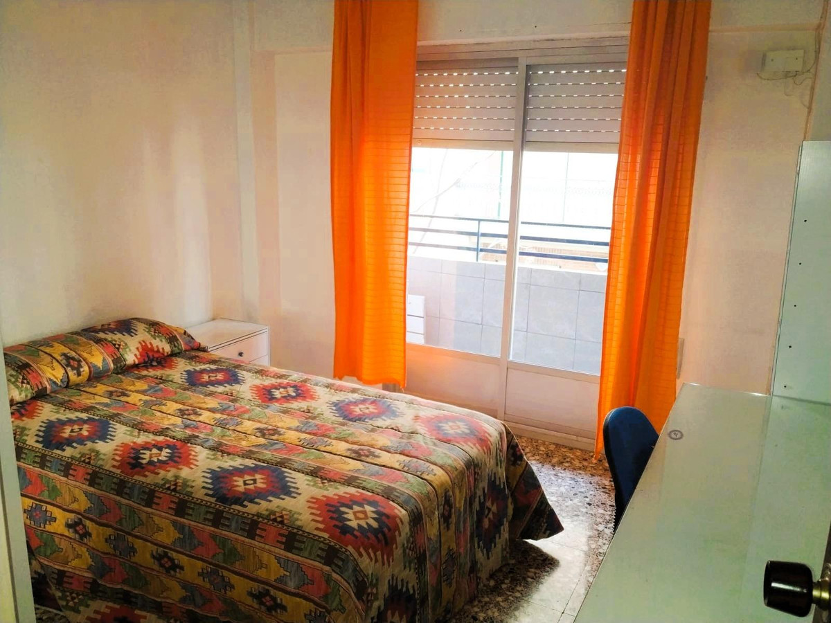Se vende Apartamento Planta Media de 3 dormitorios en Costa Blanca, Alicante, España