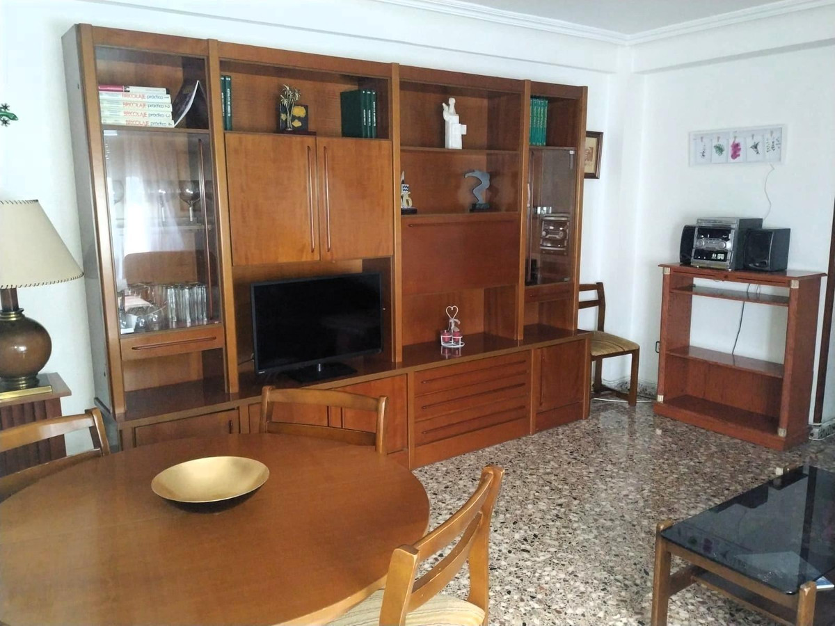 Se vende Apartamento Planta Media de 3 dormitorios en Costa Blanca, Alicante, España