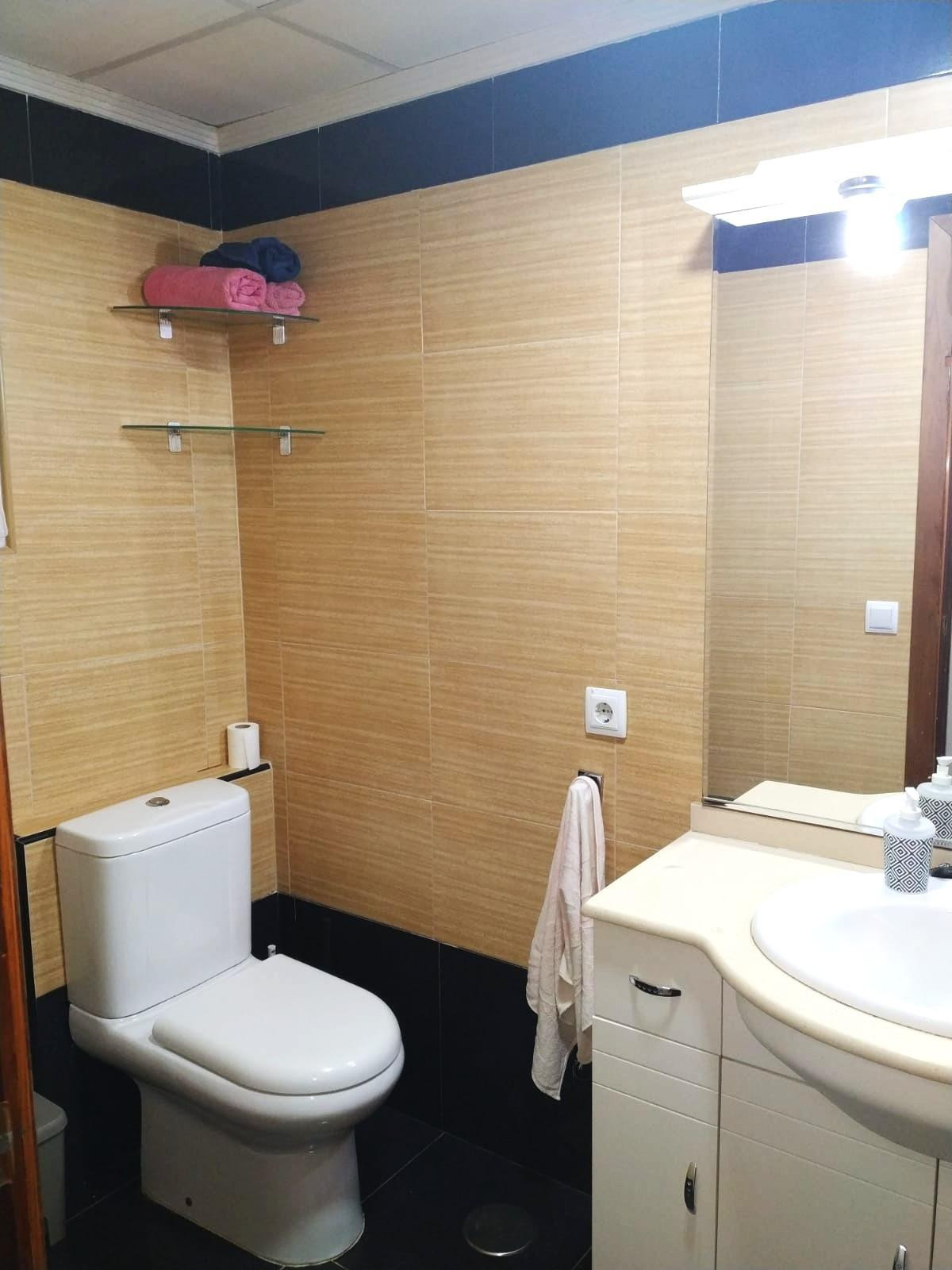 Se vende Apartamento Planta Media de 3 dormitorios en Costa Blanca, Alicante, España
