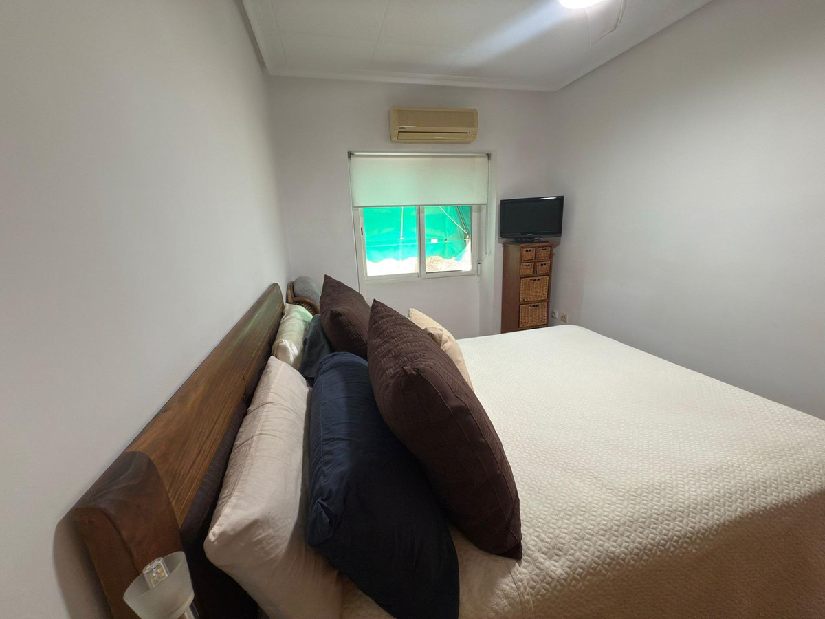Se vende Apartamento Planta Media de 3 dormitorios en Costa Blanca, Alicante, España