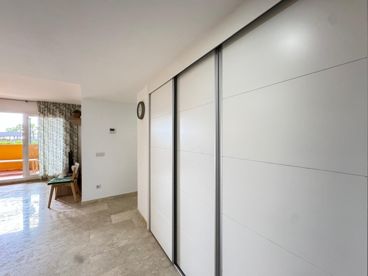 Se vende Apartamento Planta Media de 3 dormitorios en Costa Blanca, Alicante, España