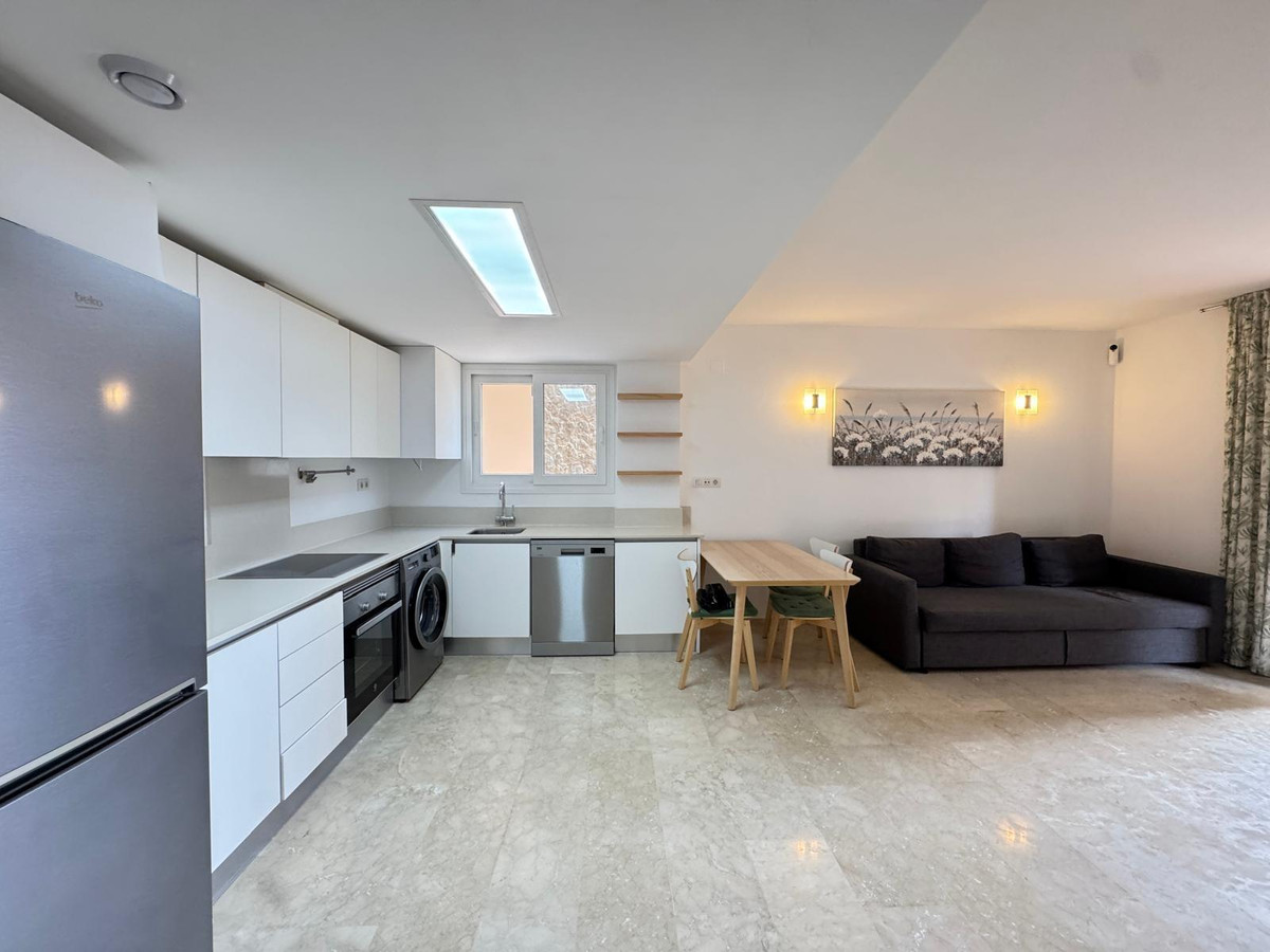Se vende Apartamento Planta Media de 3 dormitorios en Costa Blanca, Alicante, España