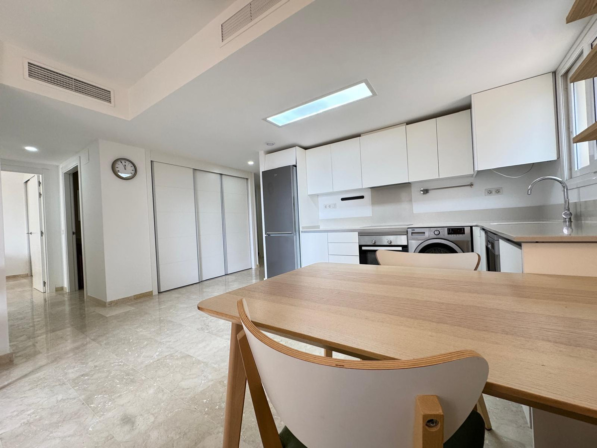 Se vende Apartamento Planta Media de 3 dormitorios en Costa Blanca, Alicante, España