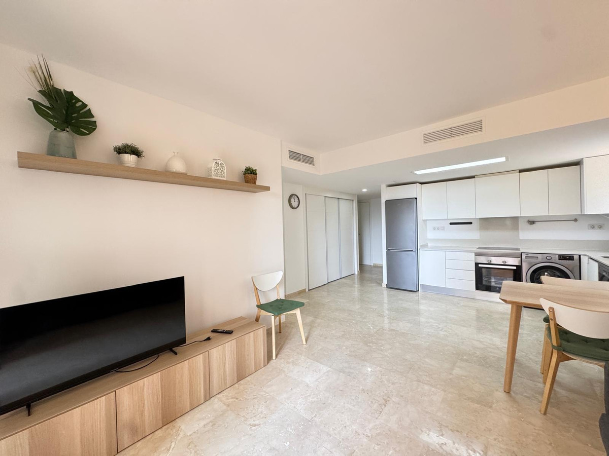 Se vende Apartamento Planta Media de 3 dormitorios en Costa Blanca, Alicante, España