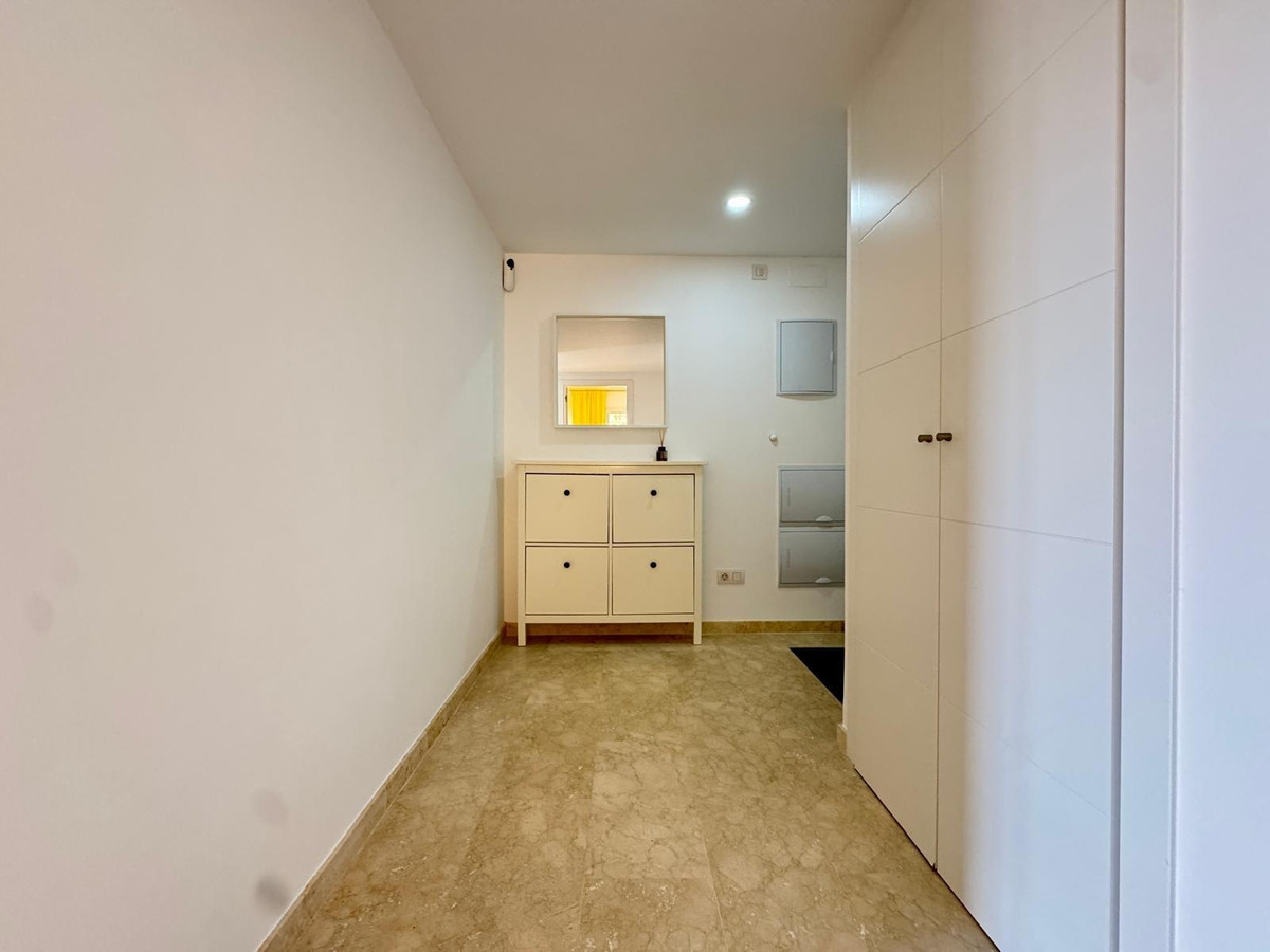 Se vende Apartamento Planta Media de 3 dormitorios en Costa Blanca, Alicante, España