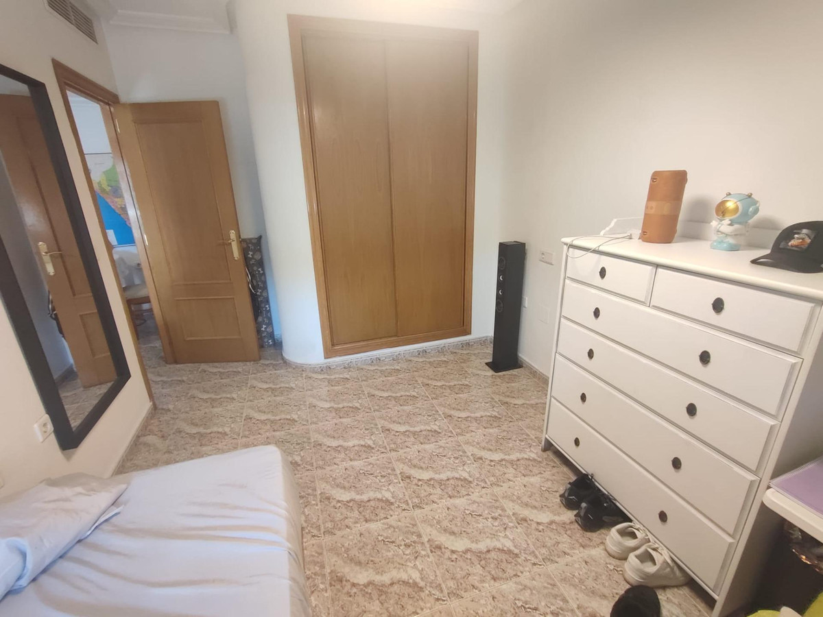 Se vende Apartamento Planta Media de 2 dormitorios en Costa Blanca, Alicante, España