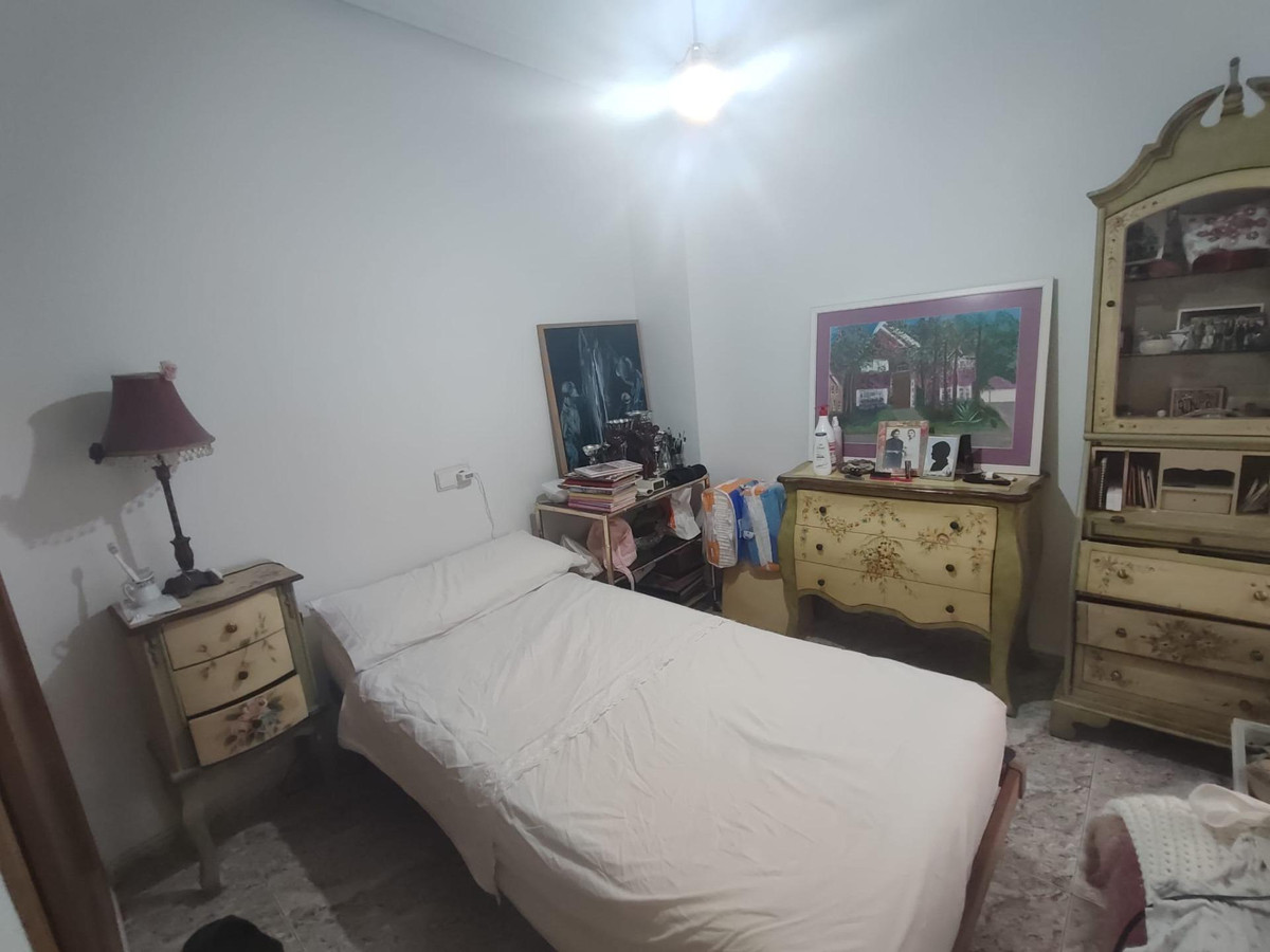 Se vende Apartamento Planta Media de 2 dormitorios en Costa Blanca, Alicante, España