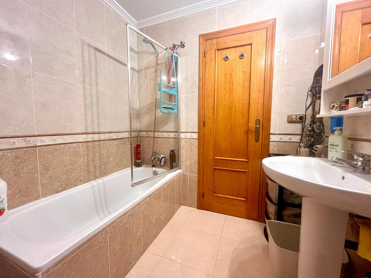Se vende Bungalow de 2 dormitorios en Costa Blanca, Alicante, España