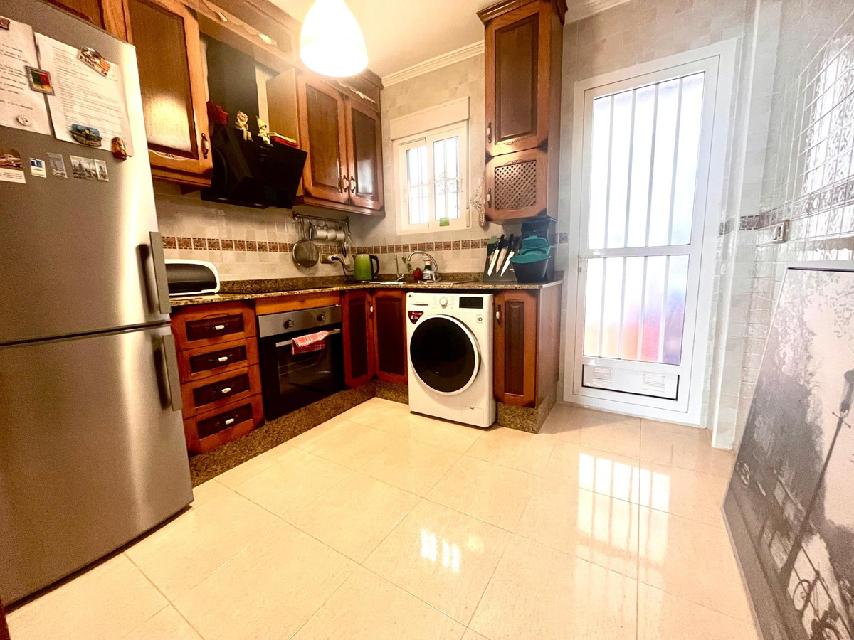 Se vende Bungalow de 2 dormitorios en Costa Blanca, Alicante, España