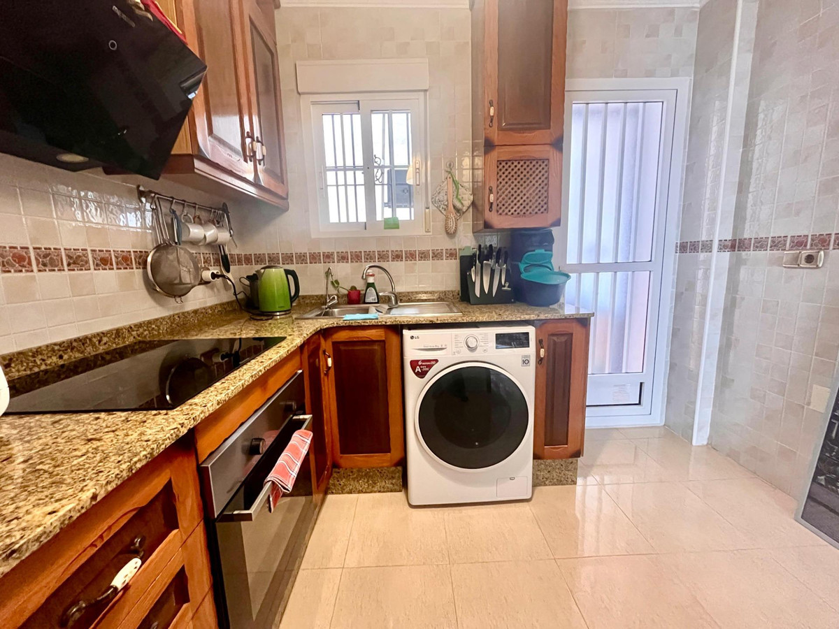 Se vende Bungalow de 2 dormitorios en Costa Blanca, Alicante, España