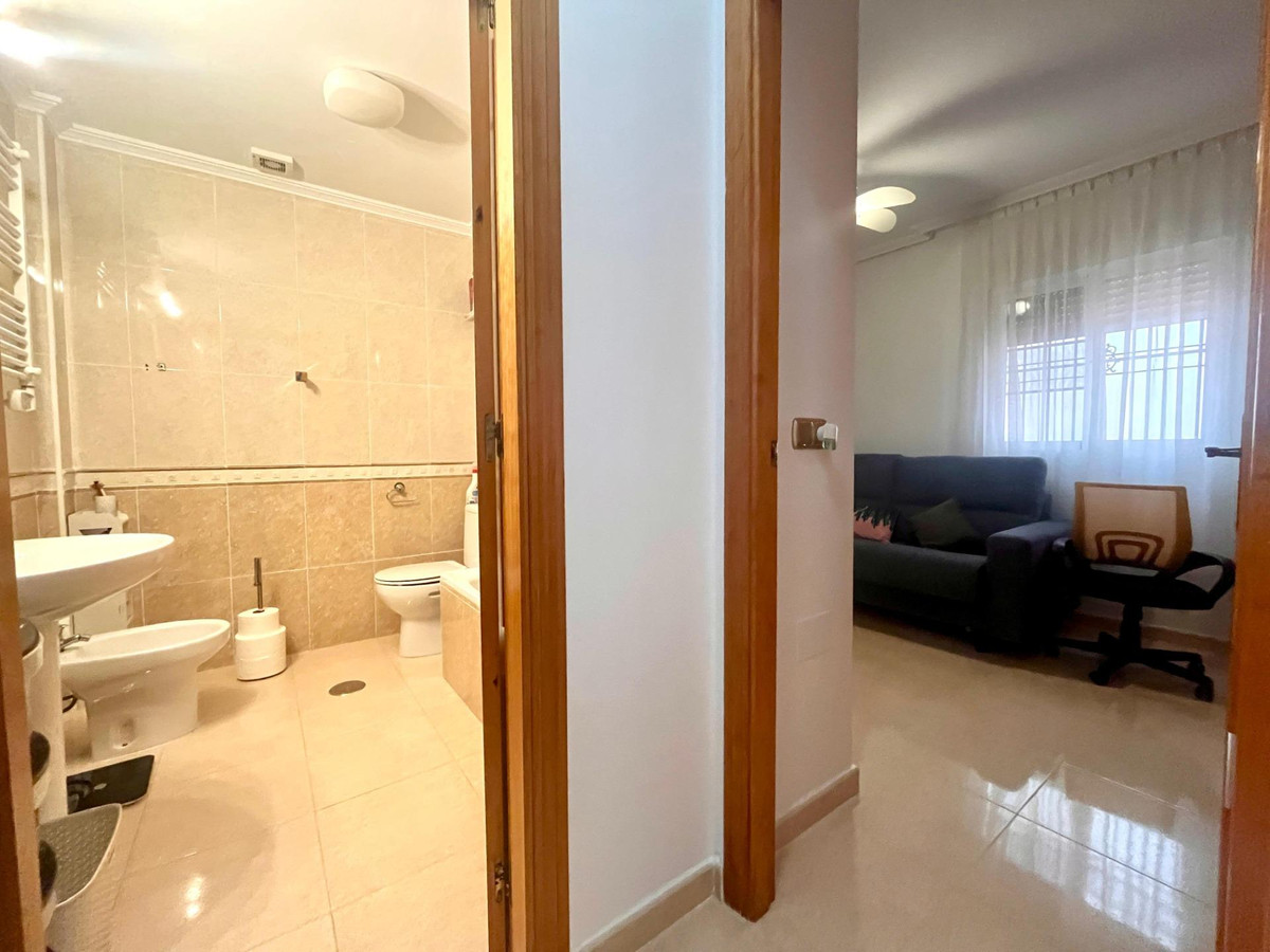 Se vende Bungalow de 2 dormitorios en Costa Blanca, Alicante, España