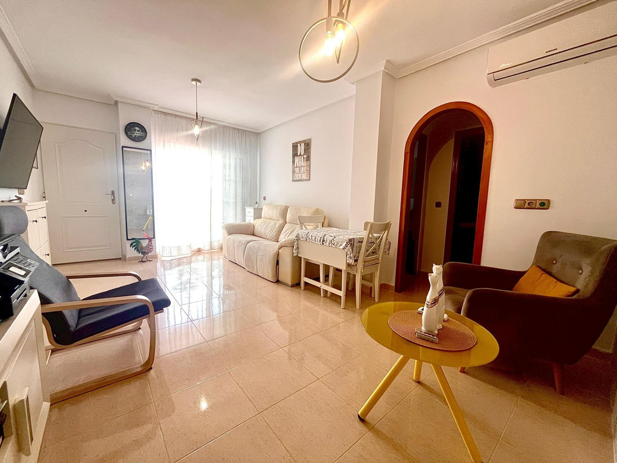 Se vende Bungalow de 2 dormitorios en Costa Blanca, Alicante, España