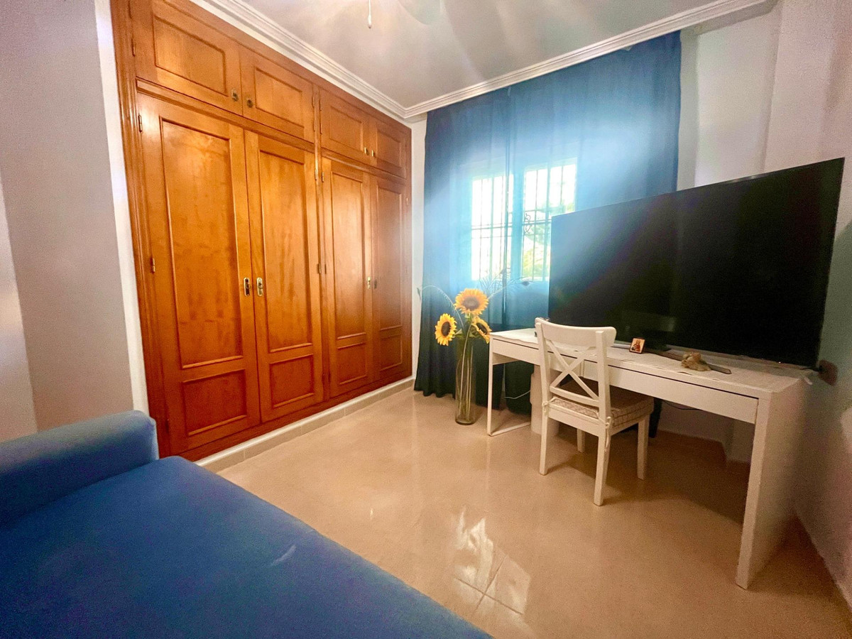Se vende Bungalow de 2 dormitorios en Costa Blanca, Alicante, España