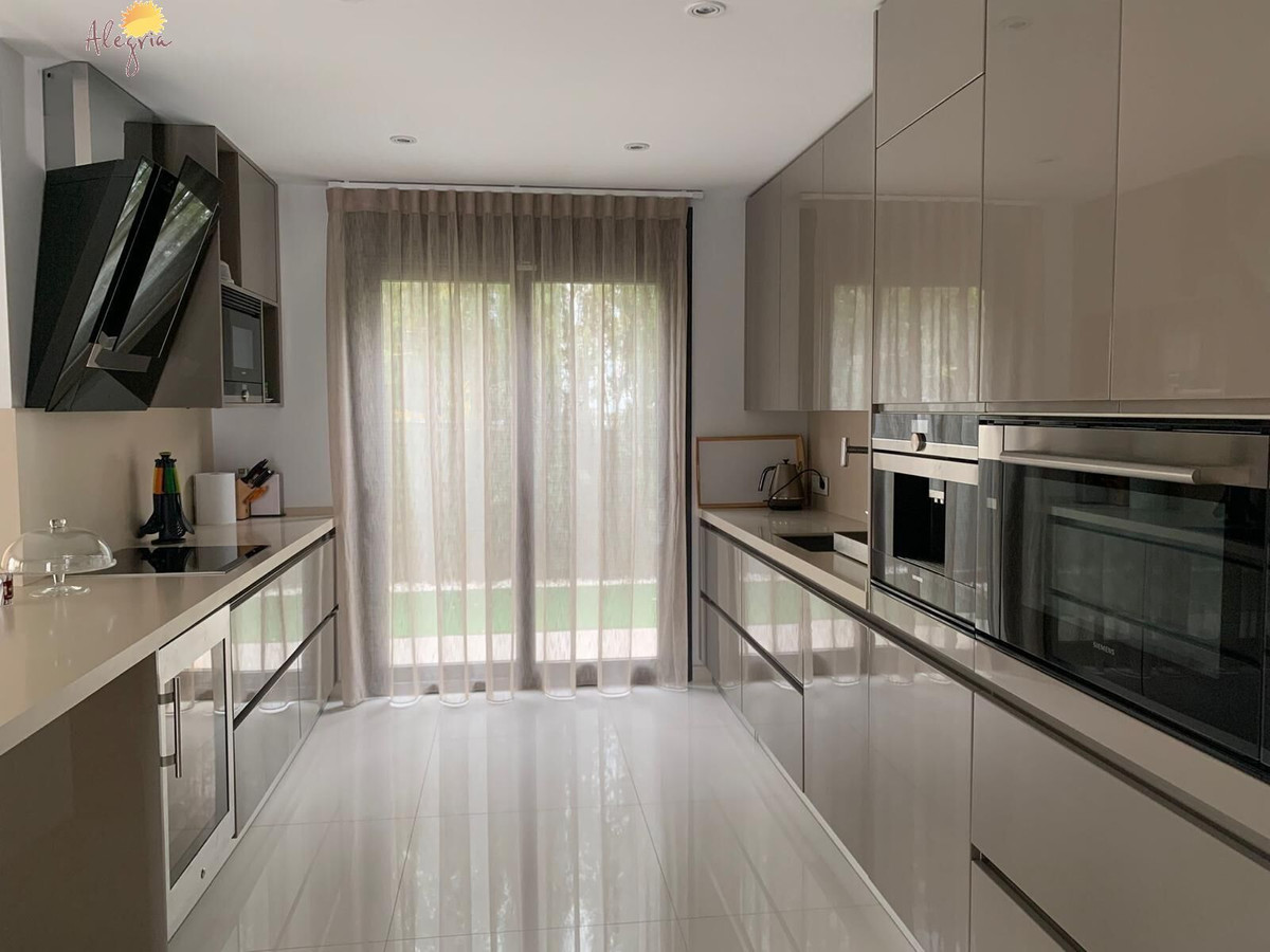 3 Bed Townhouse for sale in Orihuela Costa Costa Blanca, Alicante, Spain