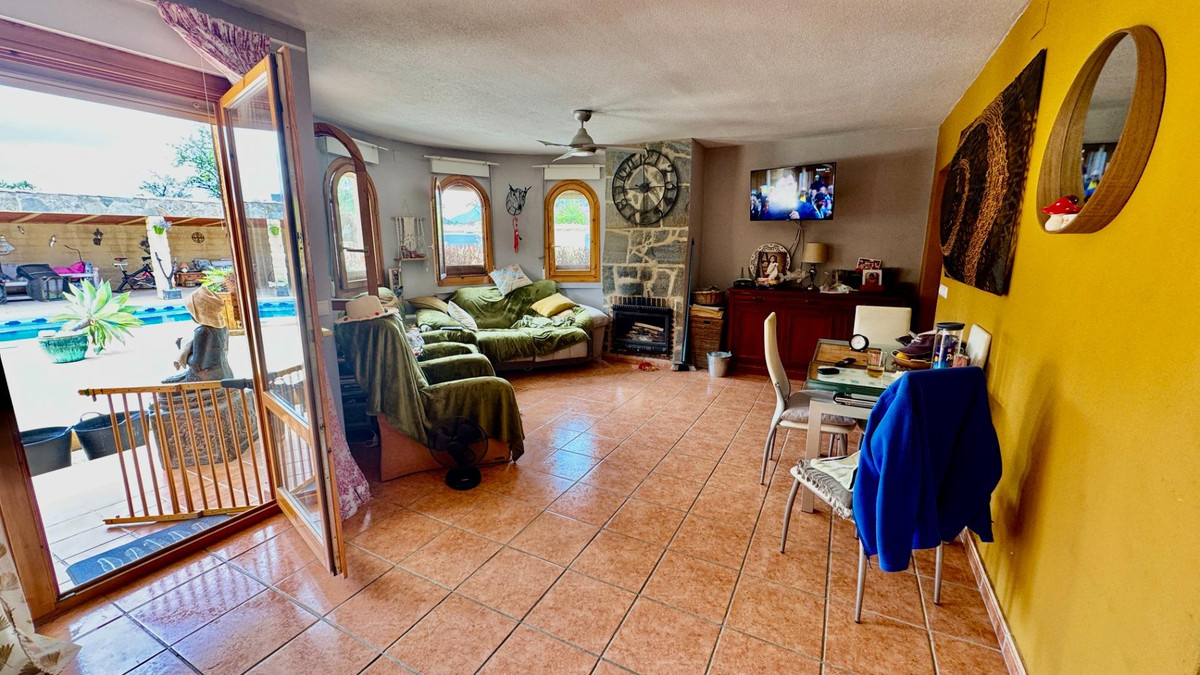 Se vende Bungalow de 5 dormitorios en Costa Blanca, Alicante, España