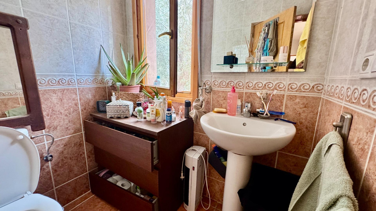 Se vende Bungalow de 5 dormitorios en Costa Blanca, Alicante, España