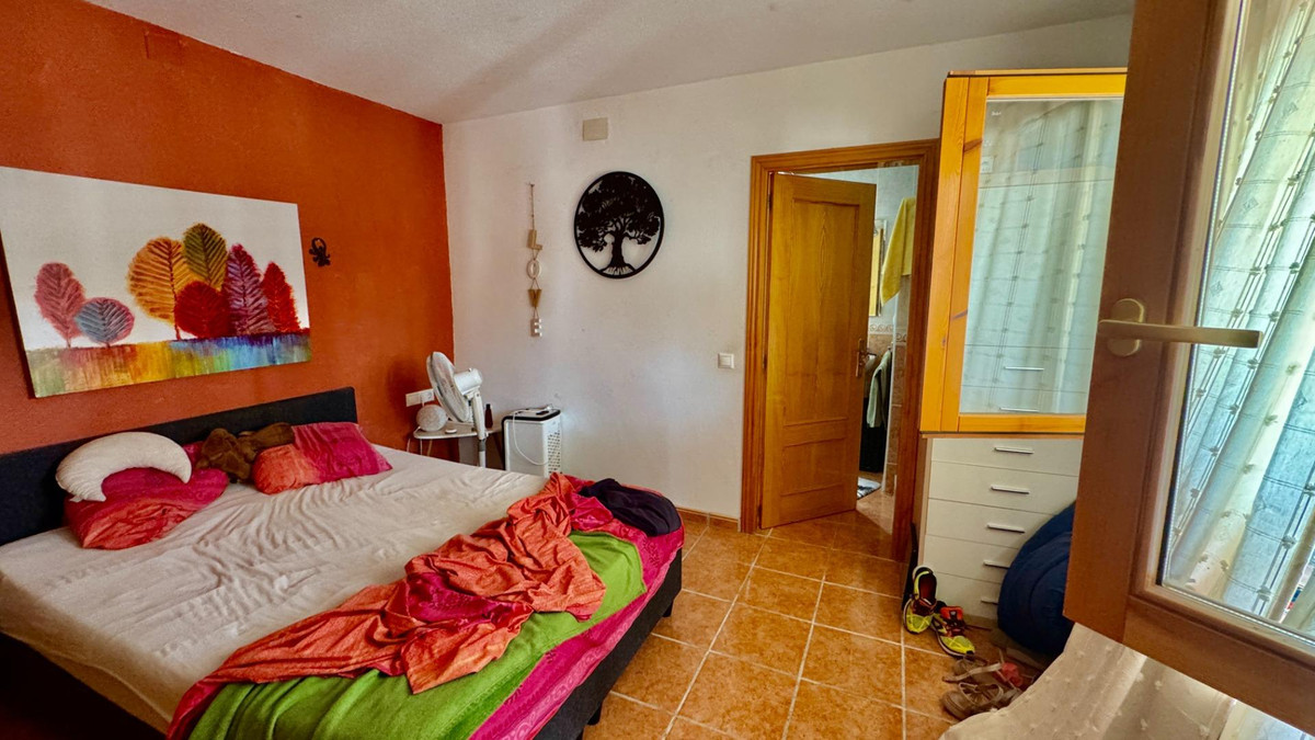Se vende Bungalow de 5 dormitorios en Costa Blanca, Alicante, España