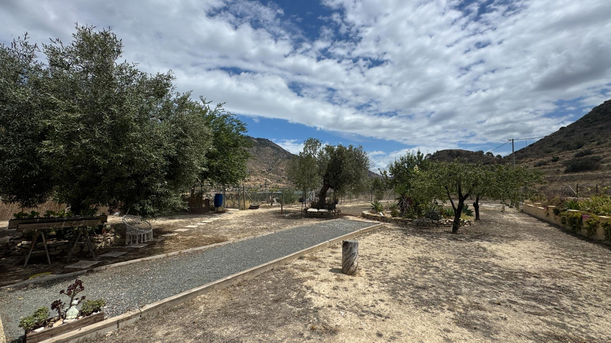 Se vende Bungalow de 5 dormitorios en Costa Blanca, Alicante, España