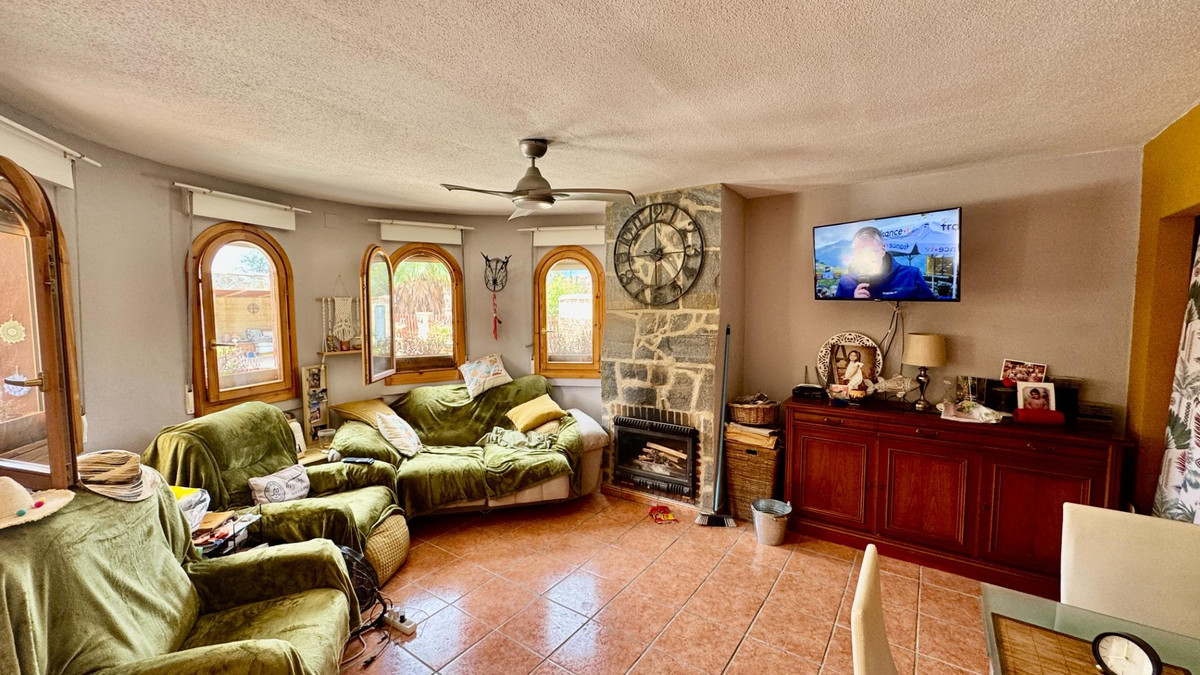 Se vende Bungalow de 5 dormitorios en Costa Blanca, Alicante, España