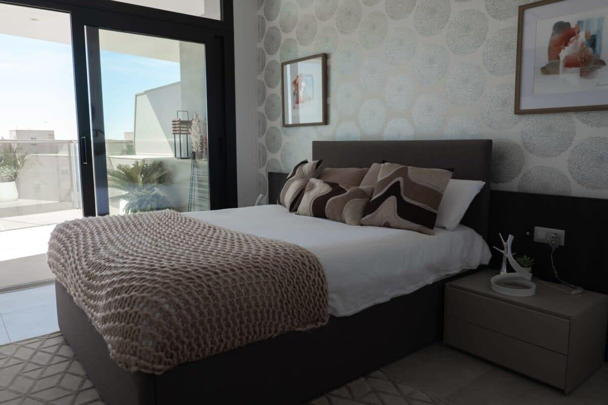 3 Bed Apartment for sale in Benidorm Costa Blanca, Alicante, Spain