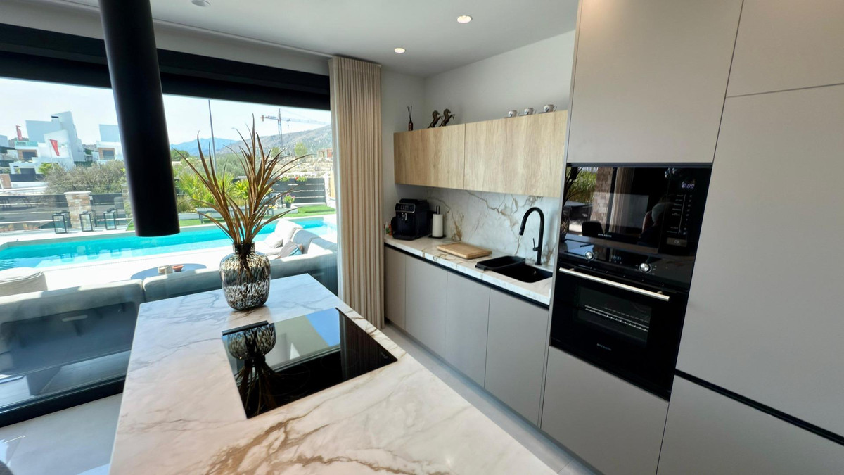 3 Bed Townhouse for sale in Finestrat Costa Blanca, Alicante, Spain