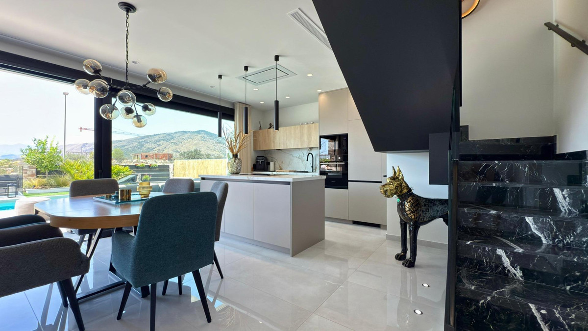 3 Bed Townhouse for sale in Finestrat Costa Blanca, Alicante, Spain