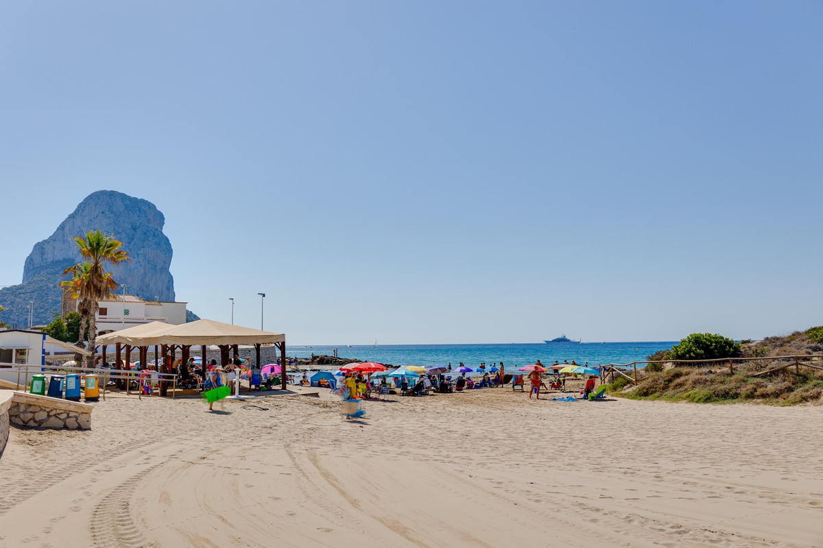 3 Bed Apartment for sale in Calpe Costa Blanca, Alicante, Spain