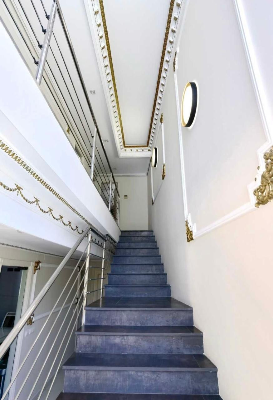 5 Bed Townhouse for sale in Altea Costa Blanca, Alicante, Spain