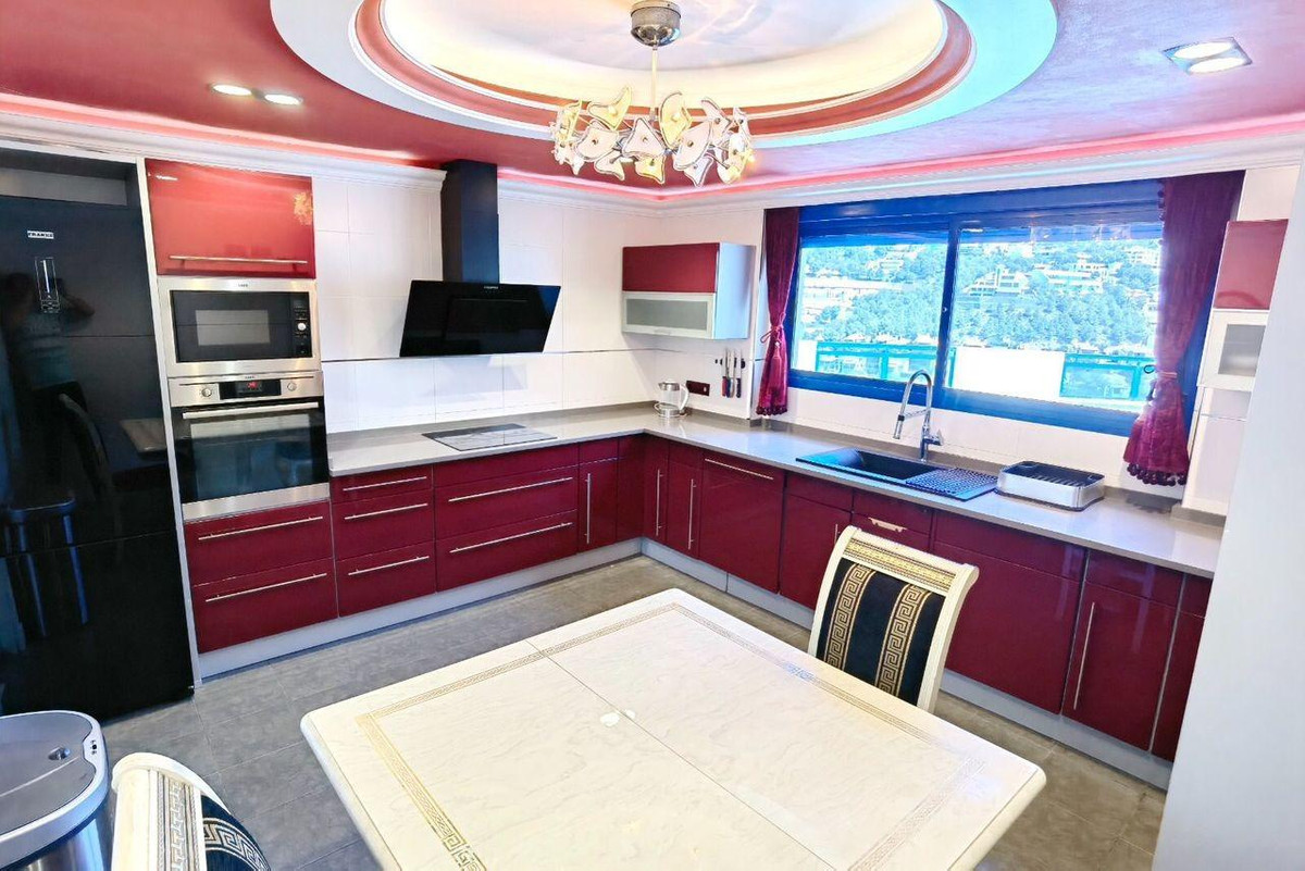 5 Bed Townhouse for sale in Altea Costa Blanca, Alicante, Spain