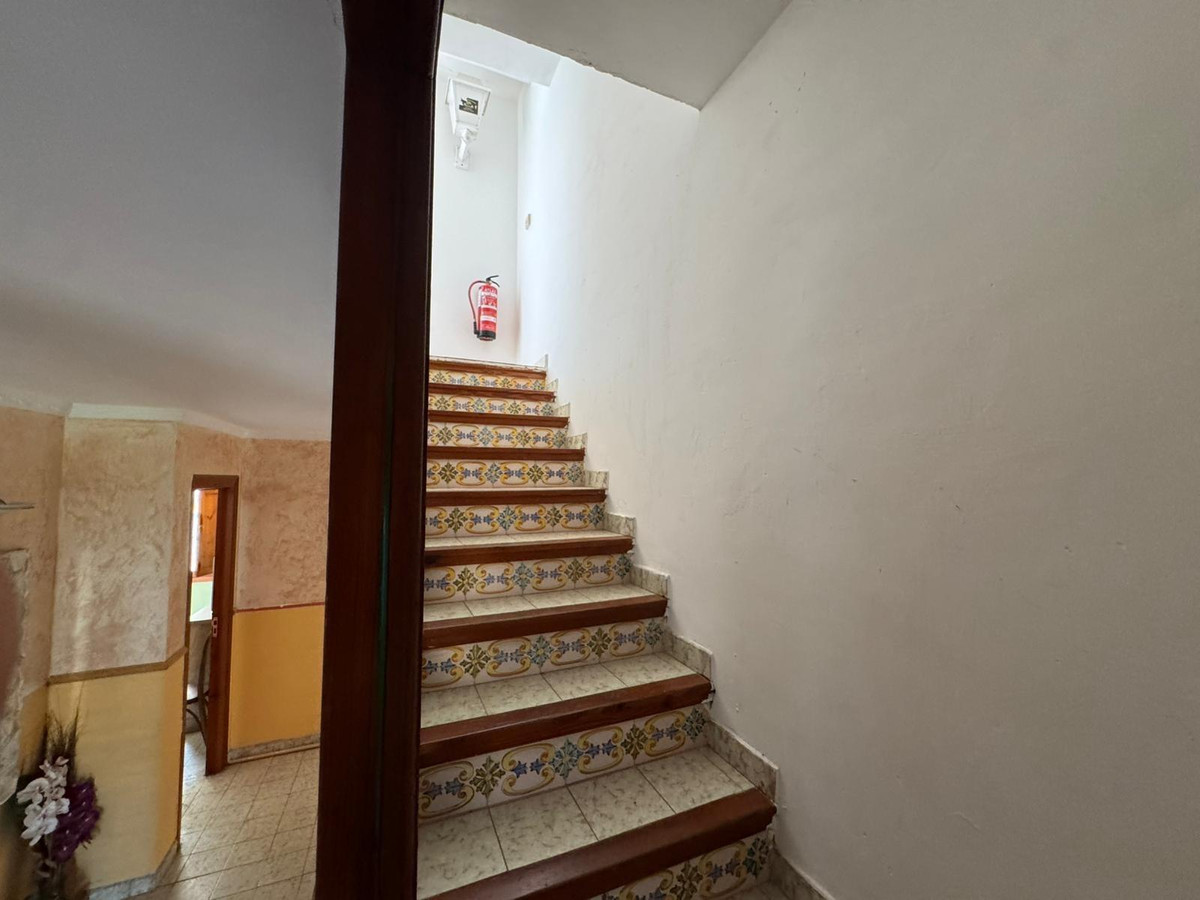 7 Bed Townhouse for sale in Calpe Costa Blanca, Alicante, Spain