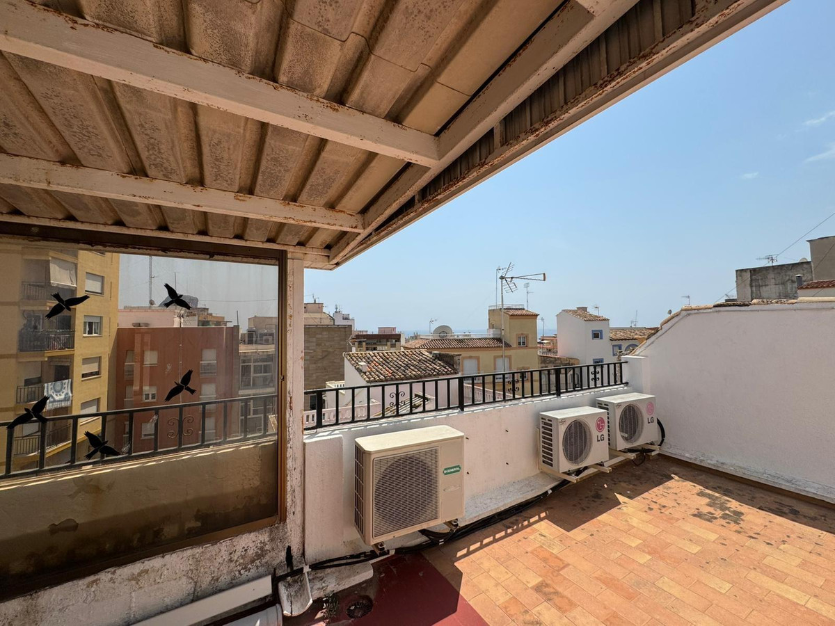 7 Bed Townhouse for sale in Calpe Costa Blanca, Alicante, Spain