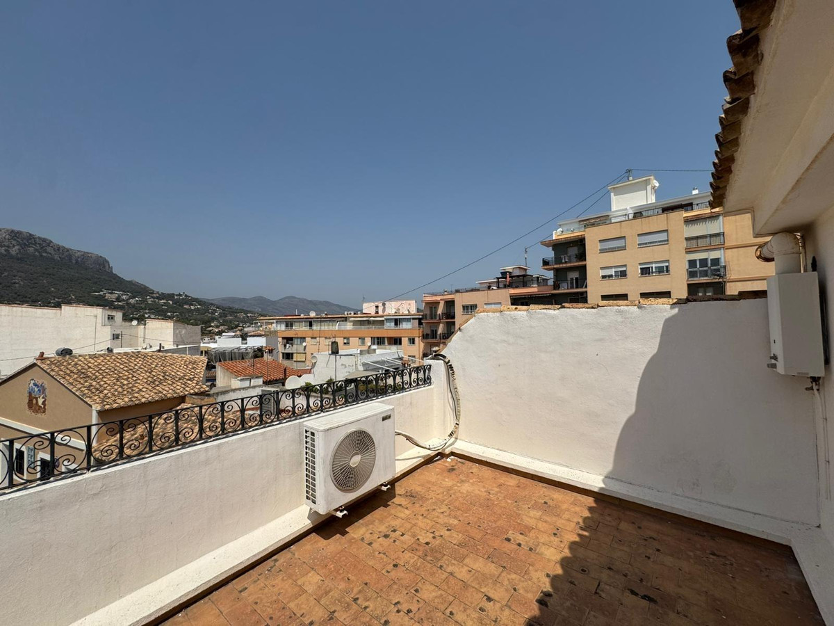 7 Bed Townhouse for sale in Calpe Costa Blanca, Alicante, Spain