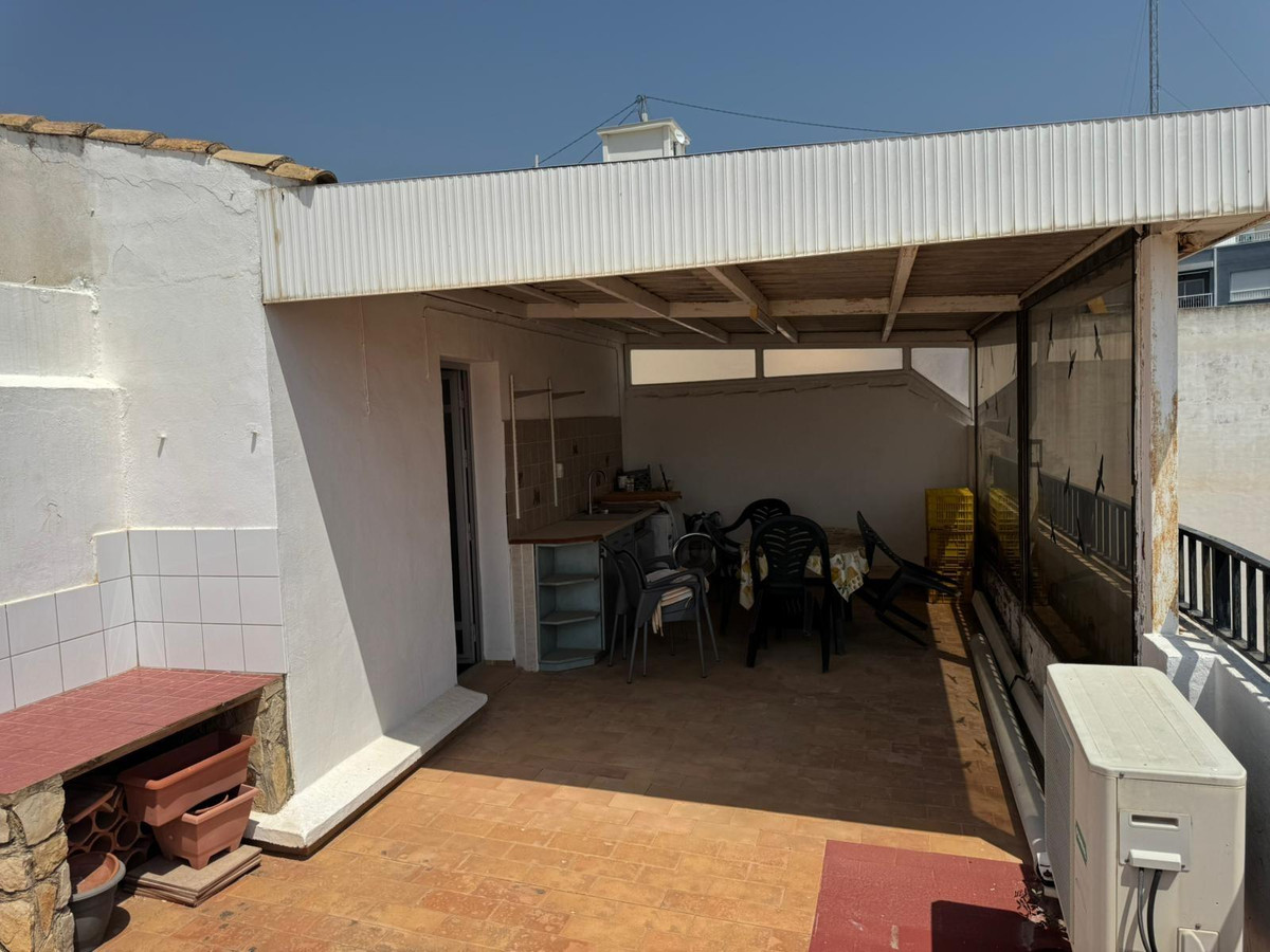 7 Bed Townhouse for sale in Calpe Costa Blanca, Alicante, Spain