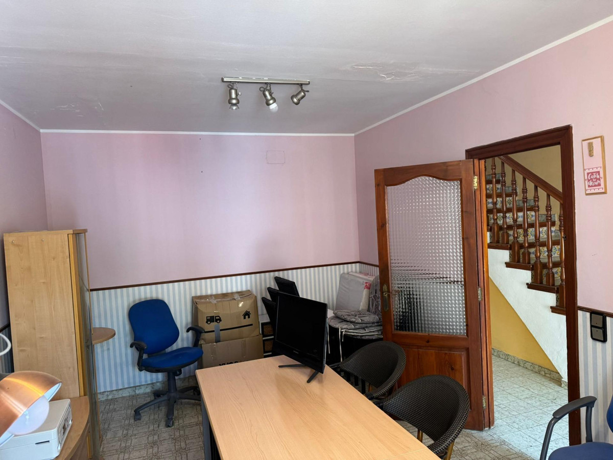 7 Bed Townhouse for sale in Calpe Costa Blanca, Alicante, Spain