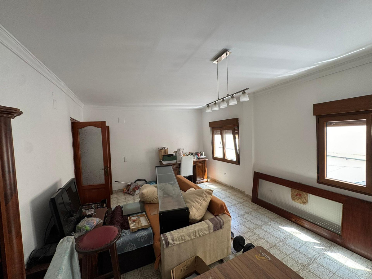 7 Bed Townhouse for sale in Calpe Costa Blanca, Alicante, Spain