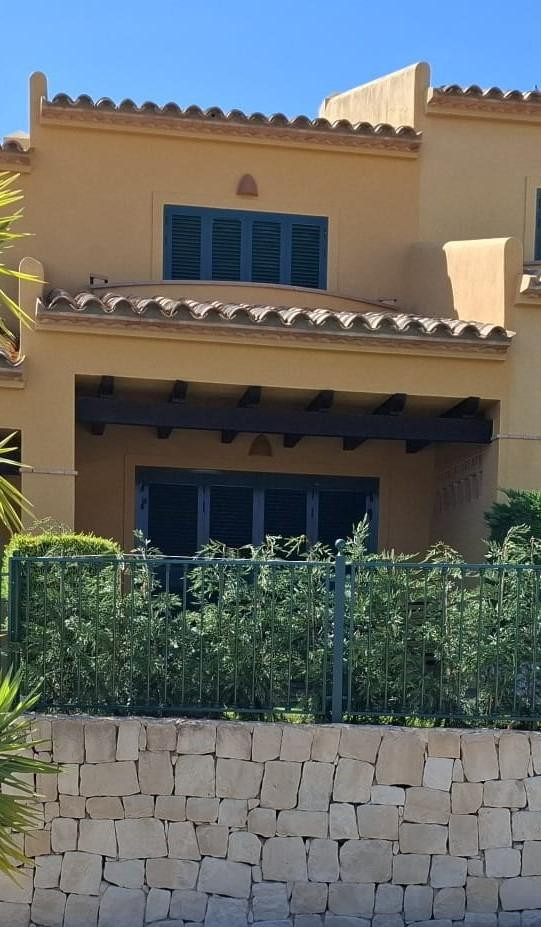 2 Bed Townhouse for sale in Finestrat Costa Blanca, Alicante, Spain