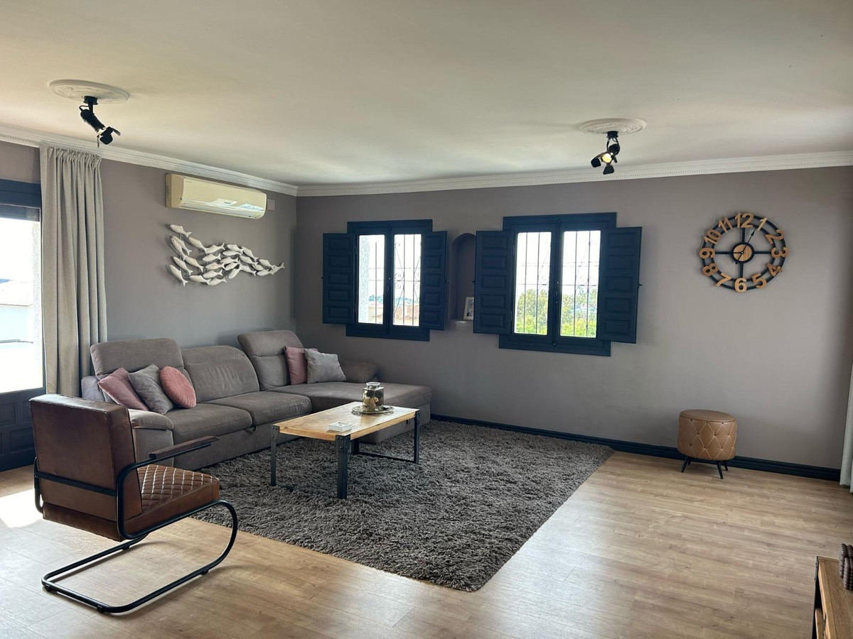 4 Bed Townhouse for sale in Villajoyosa Costa Blanca, Alicante, Spain