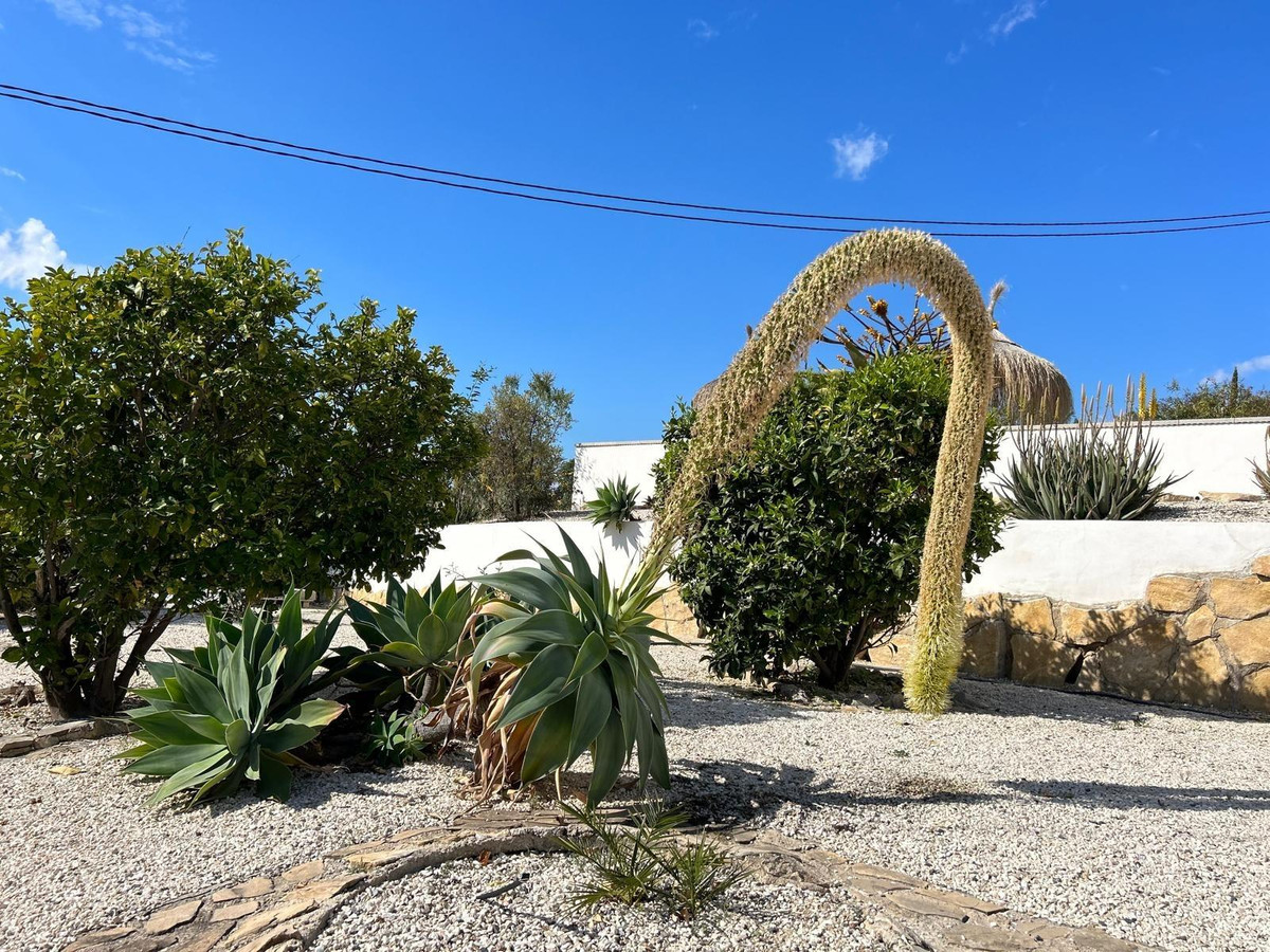 4 Bed Townhouse for sale in Villajoyosa Costa Blanca, Alicante, Spain