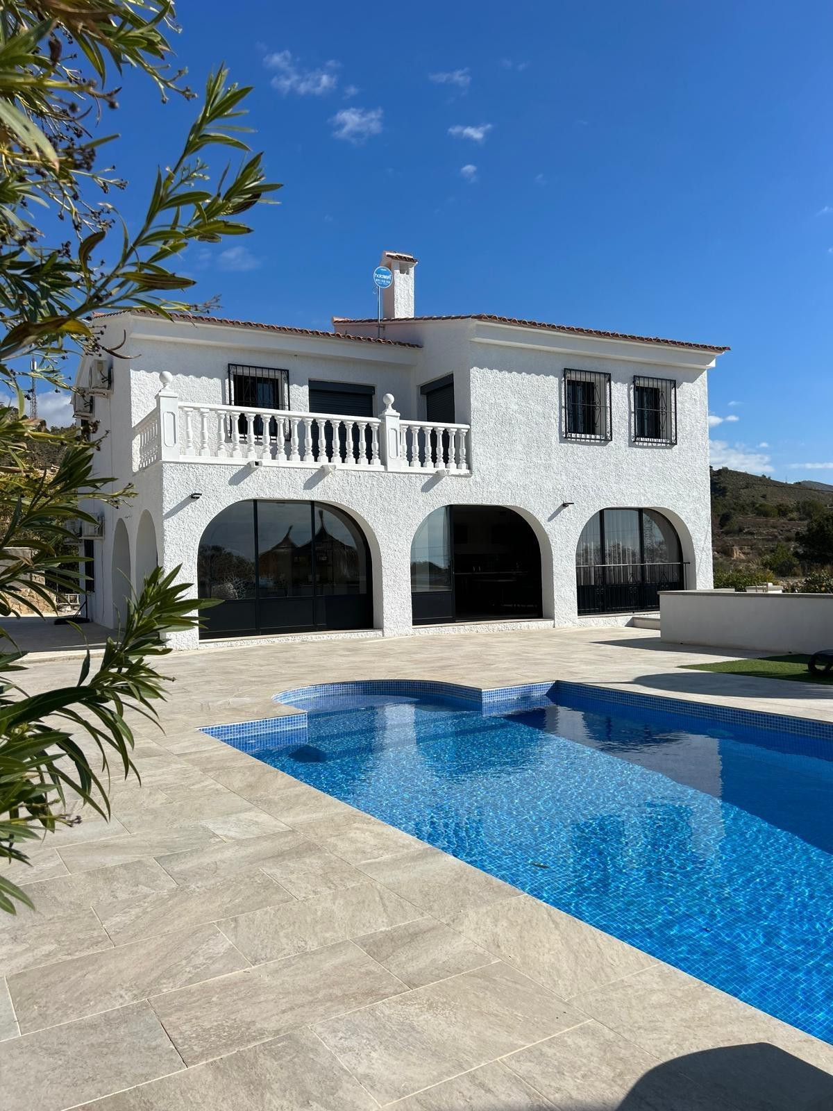 4 Bed Townhouse for sale in Villajoyosa Costa Blanca, Alicante, Spain