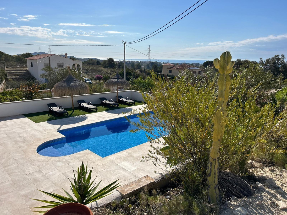 4 Bed Townhouse for sale in Villajoyosa Costa Blanca, Alicante, Spain
