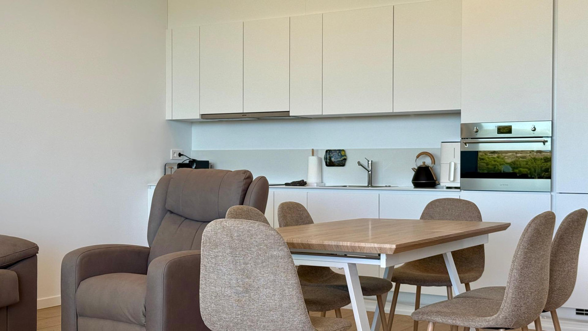 Se vende Apartamento Planta Media de 2 dormitorios en Costa Blanca, Alicante, España