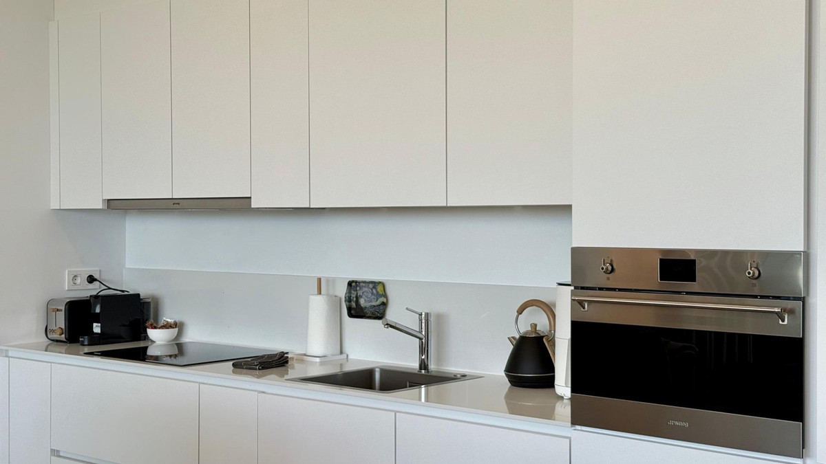 Se vende Apartamento Planta Media de 2 dormitorios en Costa Blanca, Alicante, España