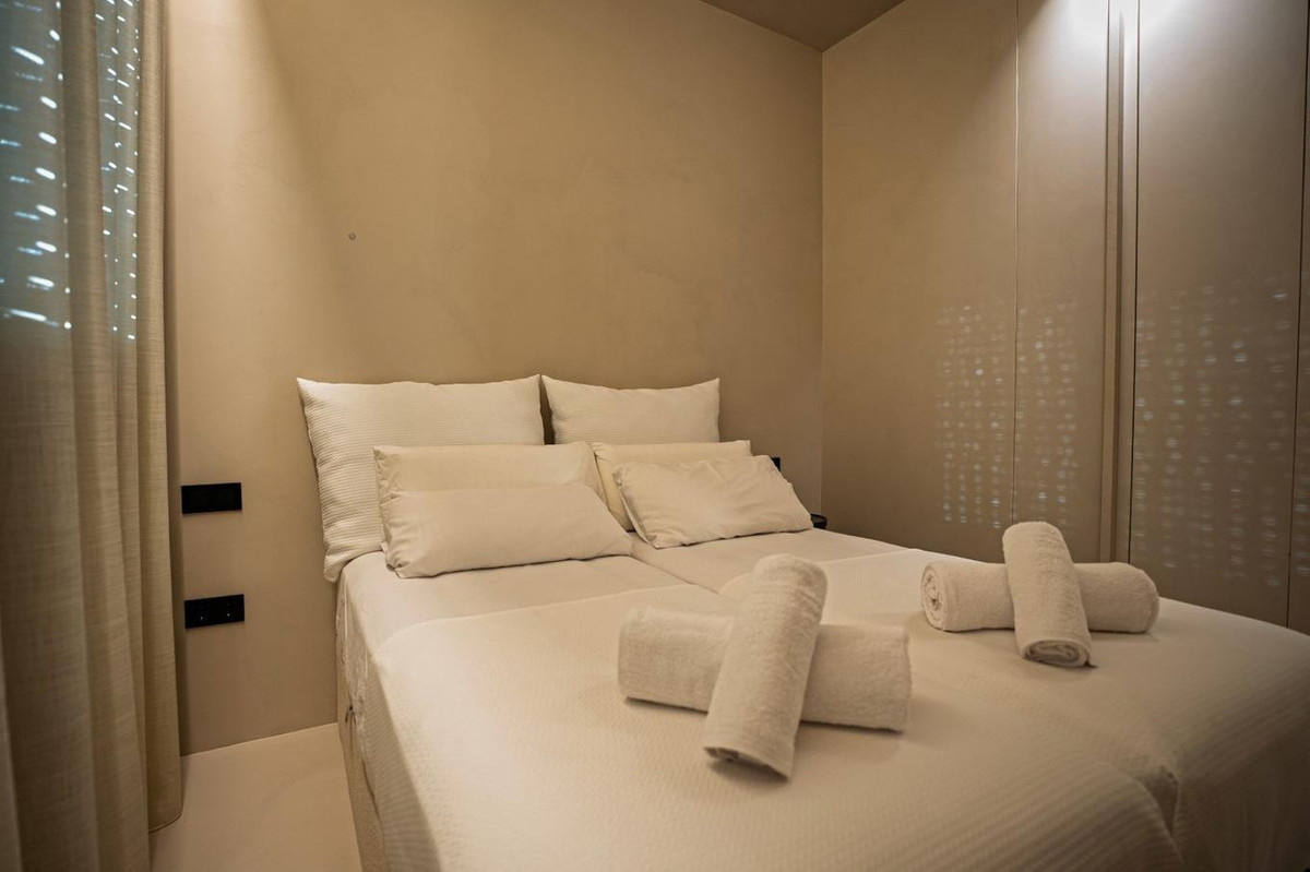 Se vende Apartamento Planta Media de 2 dormitorios en Costa Blanca, Alicante, España