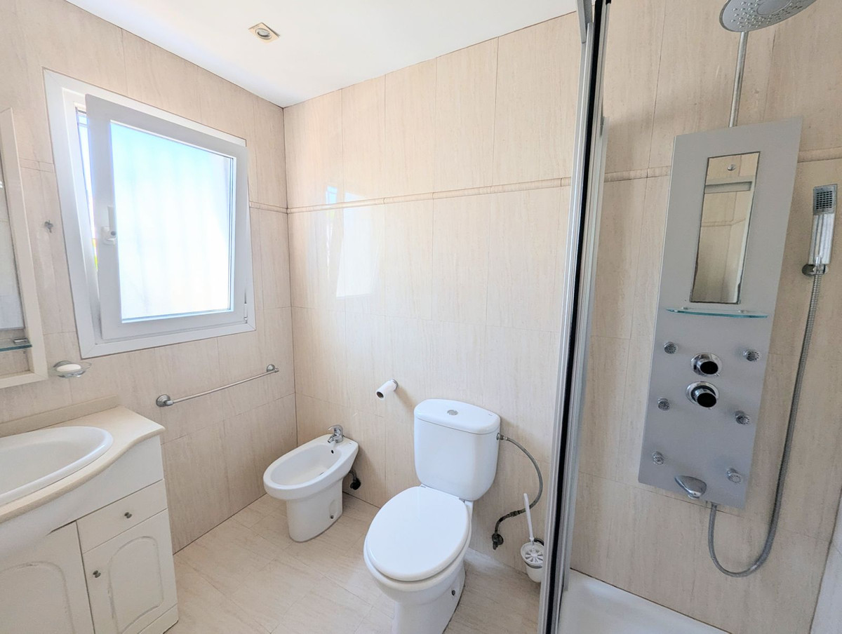 Se vende Adosada de 3 dormitorios en Costa Del Sol, Málaga, España