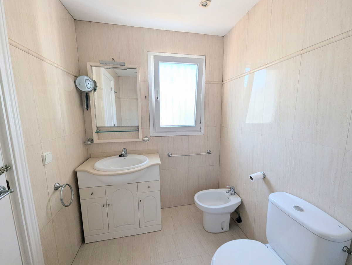 Se vende Adosada de 3 dormitorios en Costa Del Sol, Málaga, España