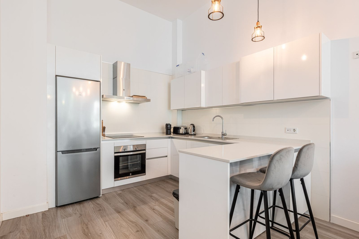 3 Bed Apartment for sale in Benahavís Costa Del Sol, Málaga, Spain