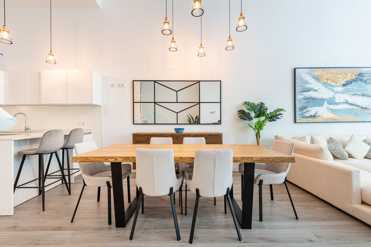 3 Bed Apartment for sale in Benahavís Costa Del Sol, Málaga, Spain