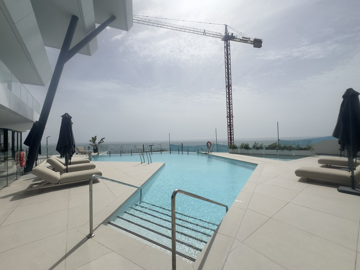 Se vende Apartamento Planta Media de 2 dormitorios en Costa Del Sol, Málaga, España