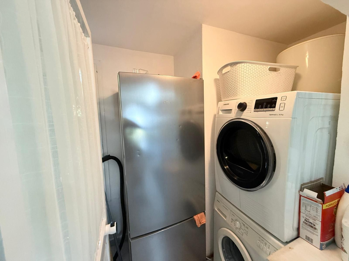 Se vende Apartamento Planta Baja de 3 dormitorios en Costa Del Sol, Cadiz, España